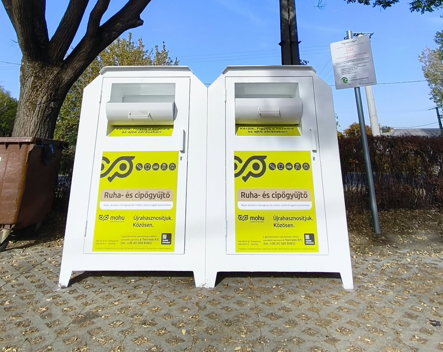 ruhagyujto_kontener